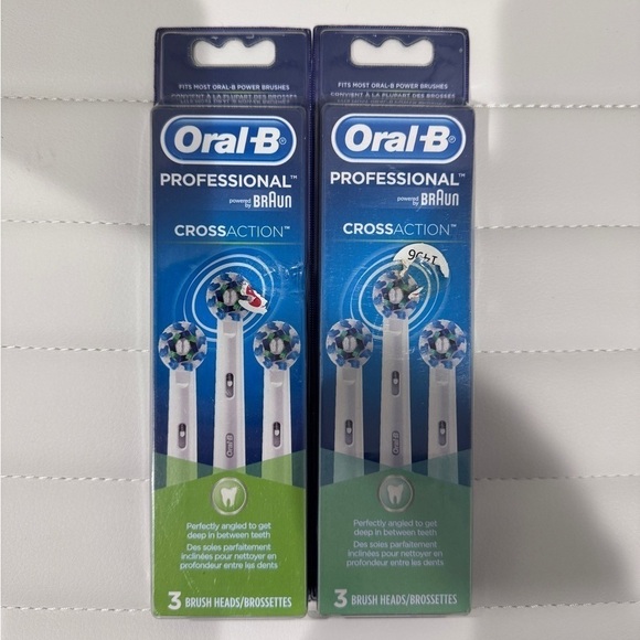 Oral-B Professional Cross Action Toothbrush Heads Lot of 6 - Picture 1 of 2